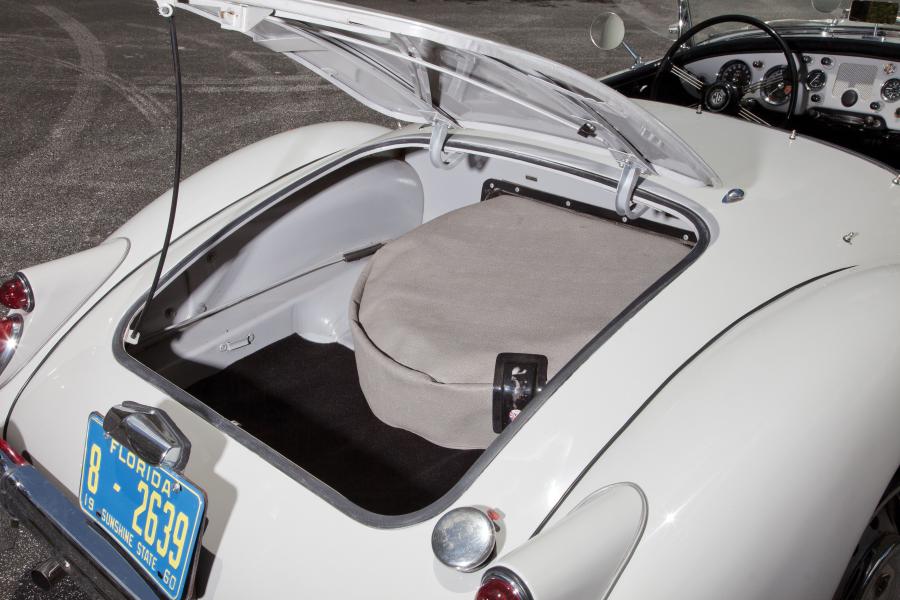  MGA 1600 Mk I Roadster 1960 года  (фото 5 из 17)